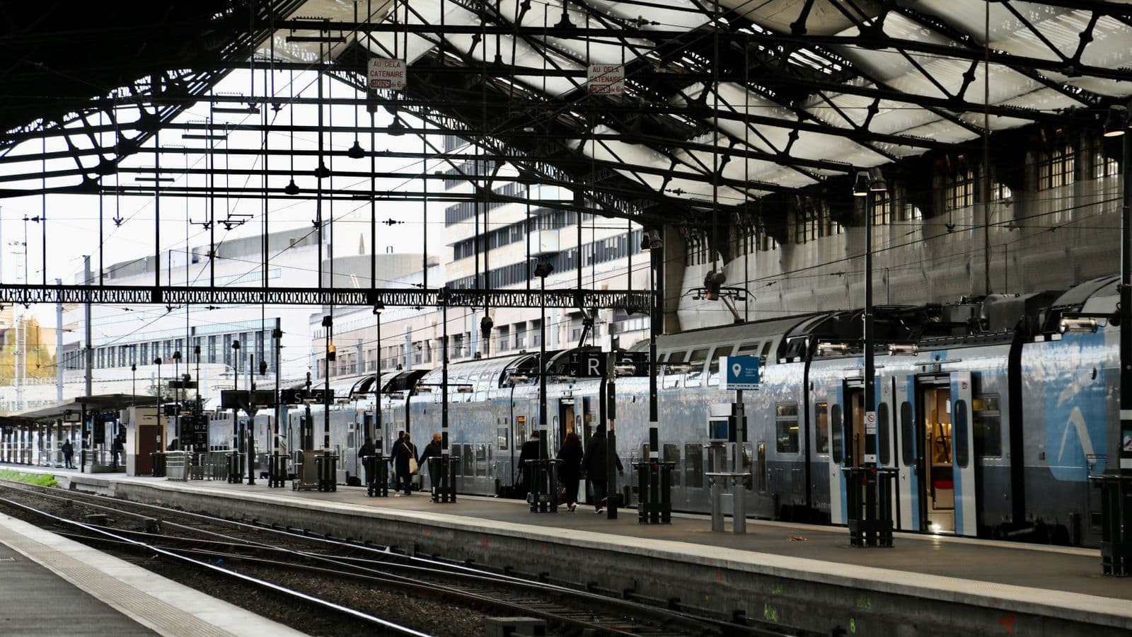 Schengen 90/180 vs the 183-day tax rule: the two clocks every nomad runs at once